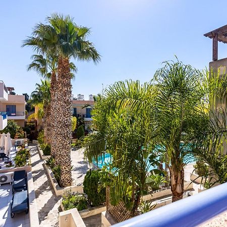Summer Breeze Holiday Apartment With Pool بافوس المظهر الخارجي الصورة