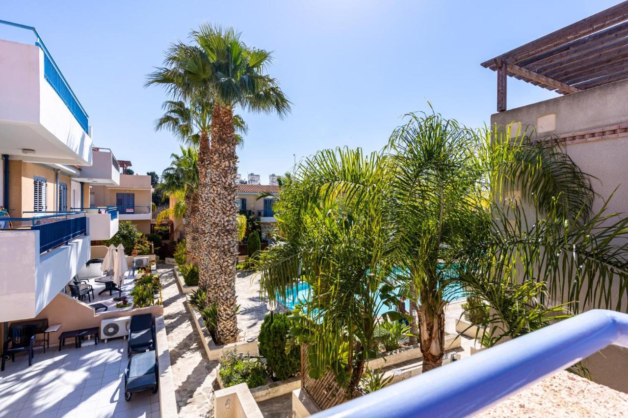 Summer Breeze Holiday Apartment With Pool بافوس المظهر الخارجي الصورة