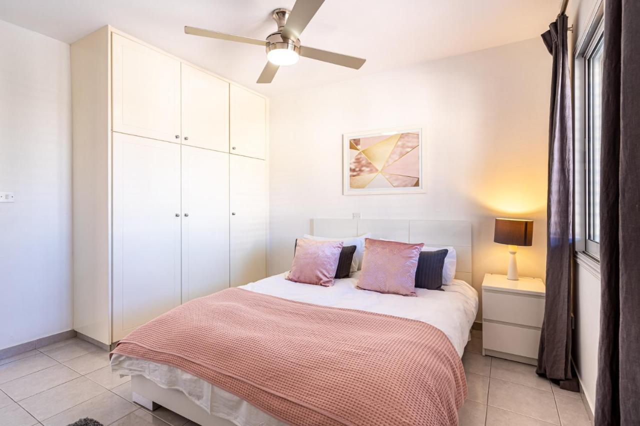 Summer Breeze Holiday Apartment With Pool بافوس المظهر الخارجي الصورة